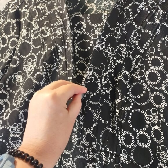 Christopher & Banks Womens XL Black White Floral Button Front Top Short Sleev - Picture 4 of 11